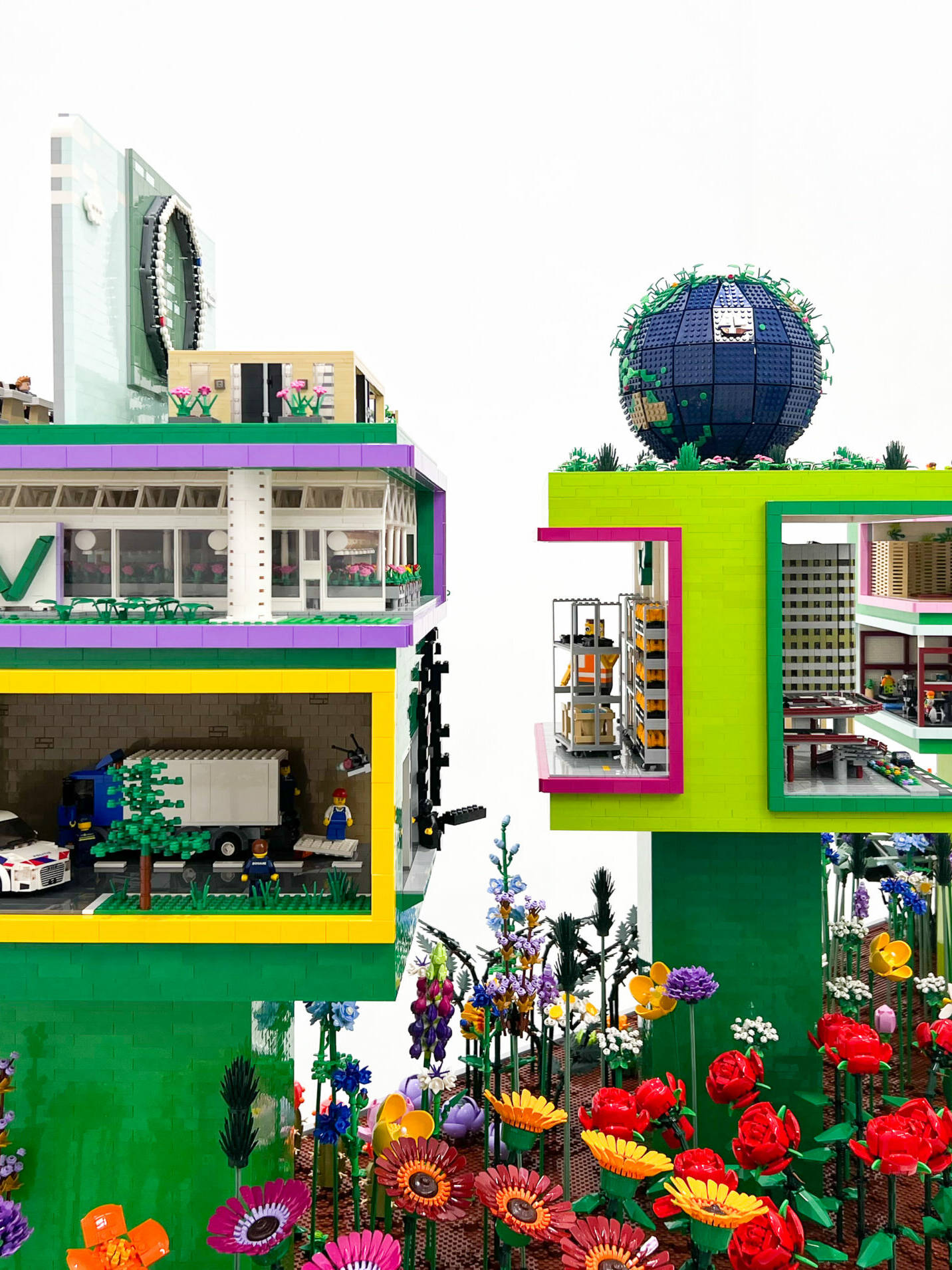 Horizon Creative Royal Flora Holland LEGO